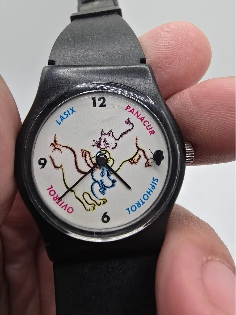 Quartz Analog Cartoon Dial Watch White/Multicolor Dial Black Plastic Strap